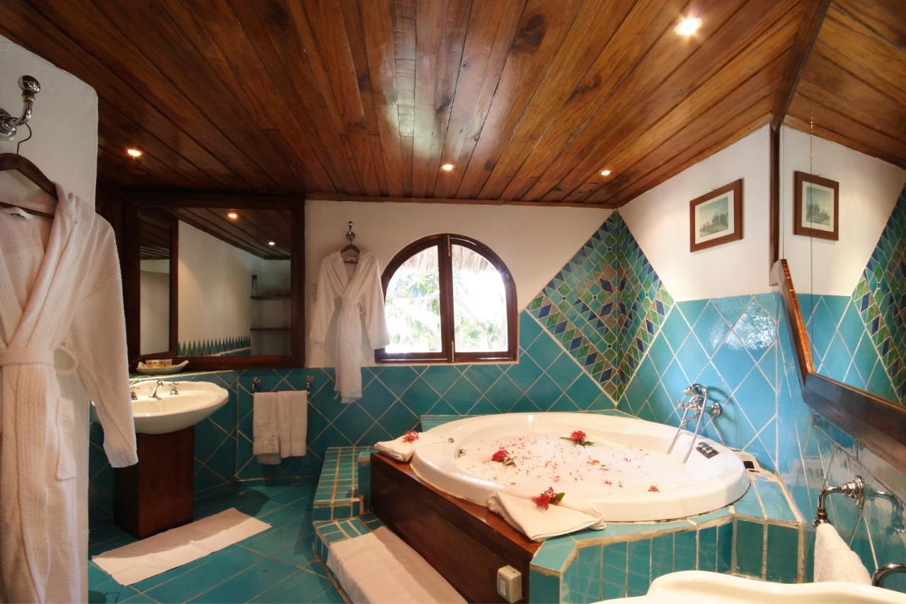 Chauve Souris Relais Hotel Anse Volbert Village Buitenkant foto