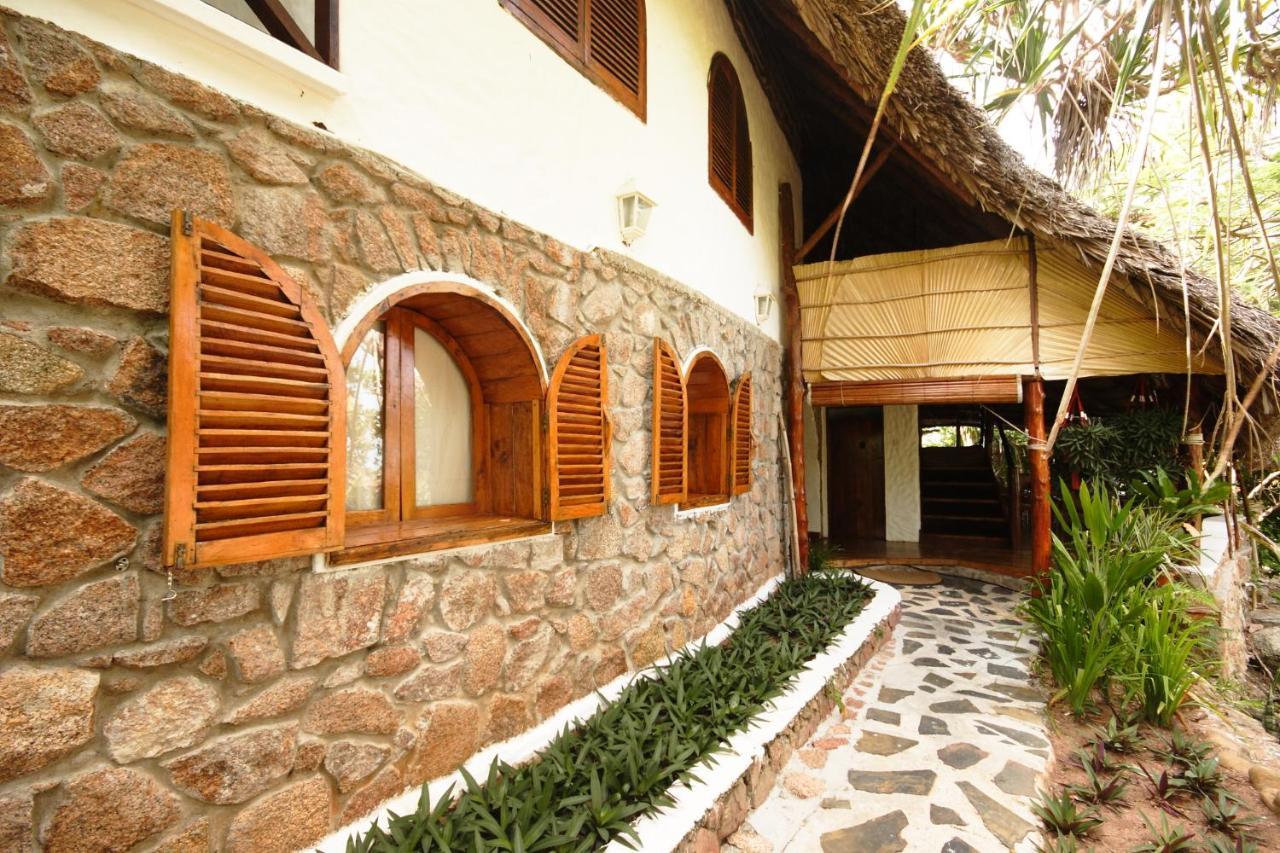 Chauve Souris Relais Hotel Anse Volbert Village Buitenkant foto