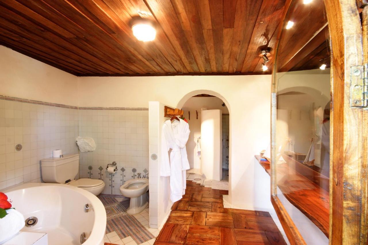 Chauve Souris Relais Hotel Anse Volbert Village Buitenkant foto