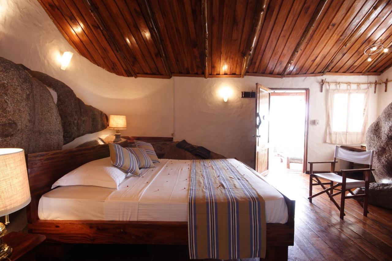 Chauve Souris Relais Hotel Anse Volbert Village Buitenkant foto