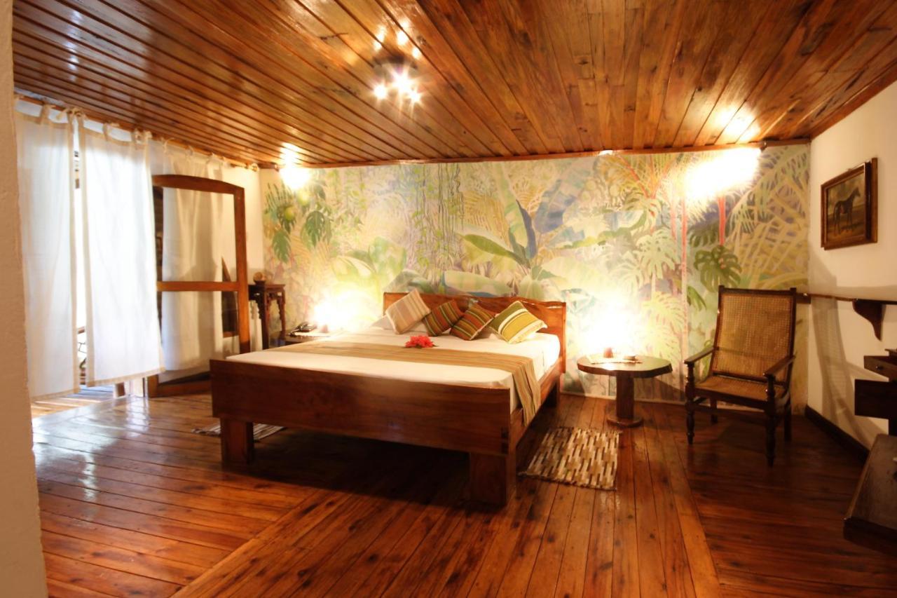 Chauve Souris Relais Hotel Anse Volbert Village Buitenkant foto