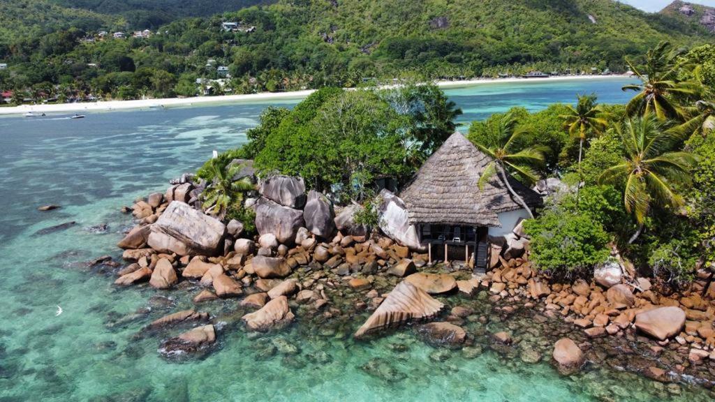 Chauve Souris Relais Hotel Anse Volbert Village Buitenkant foto